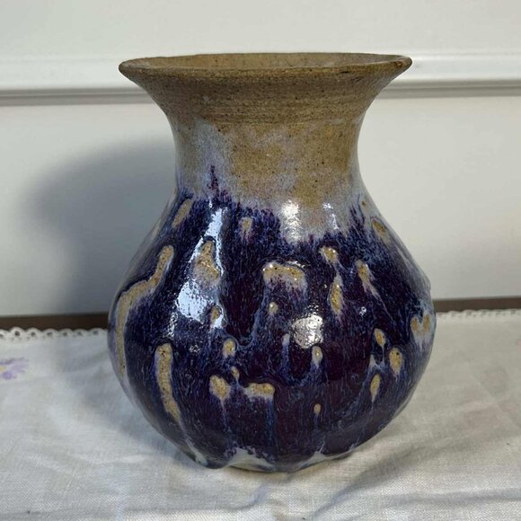 Studio Pottery - earthenware blue drip glaze vase - Picture 1 of 8